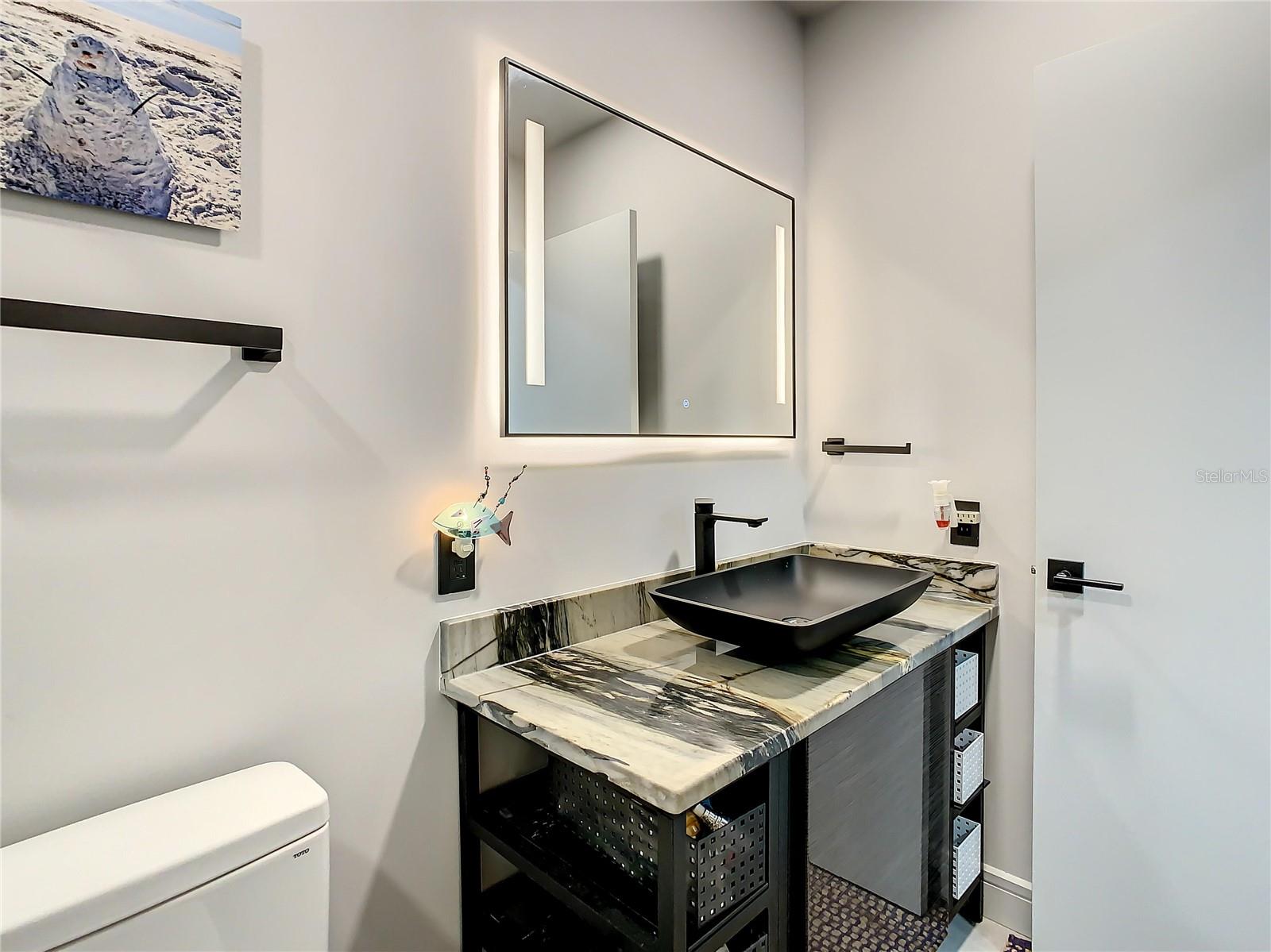 SPANISH TRAILS - Residential Lease