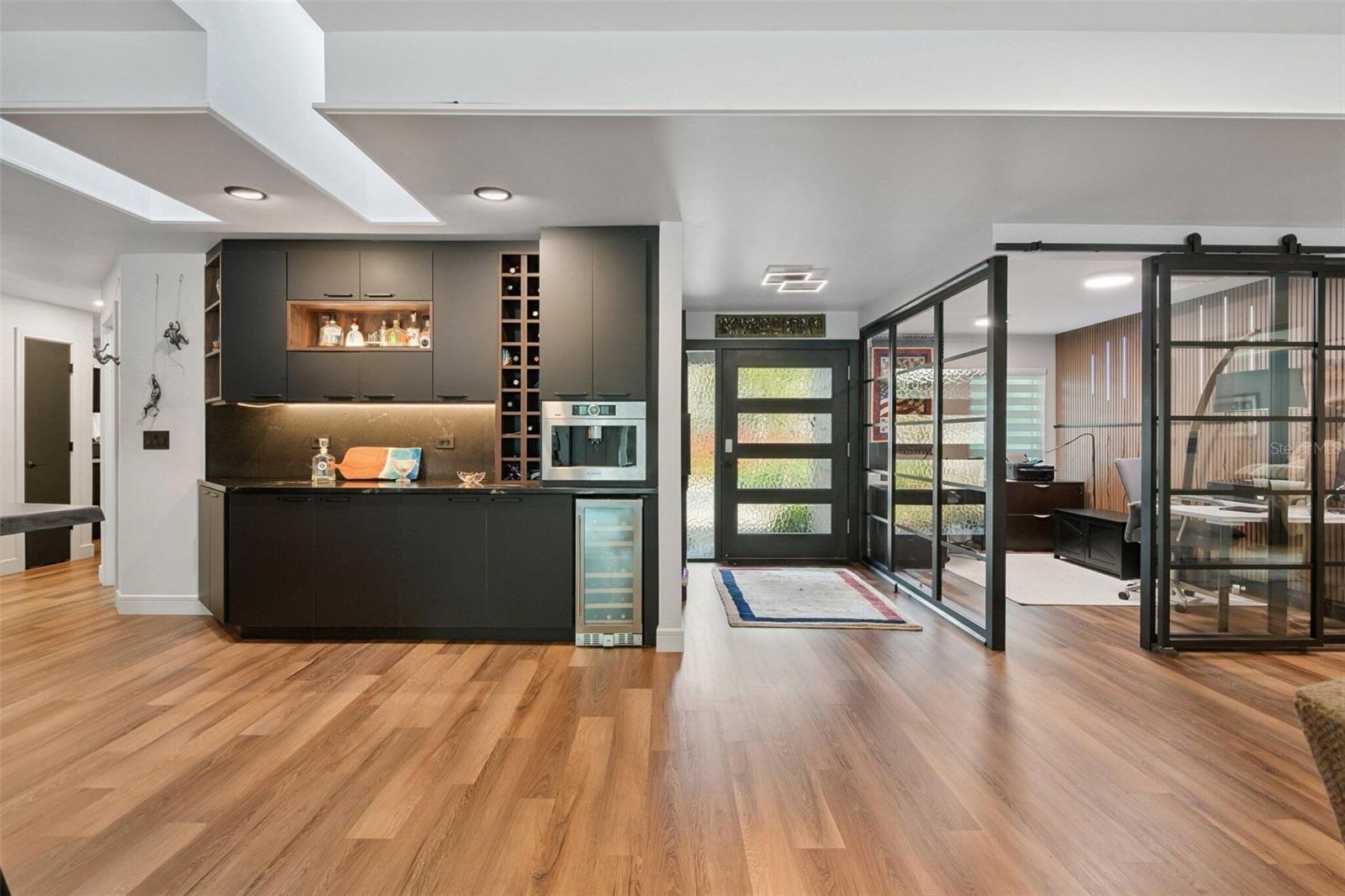 SPANISH TRAILS - Residential Lease