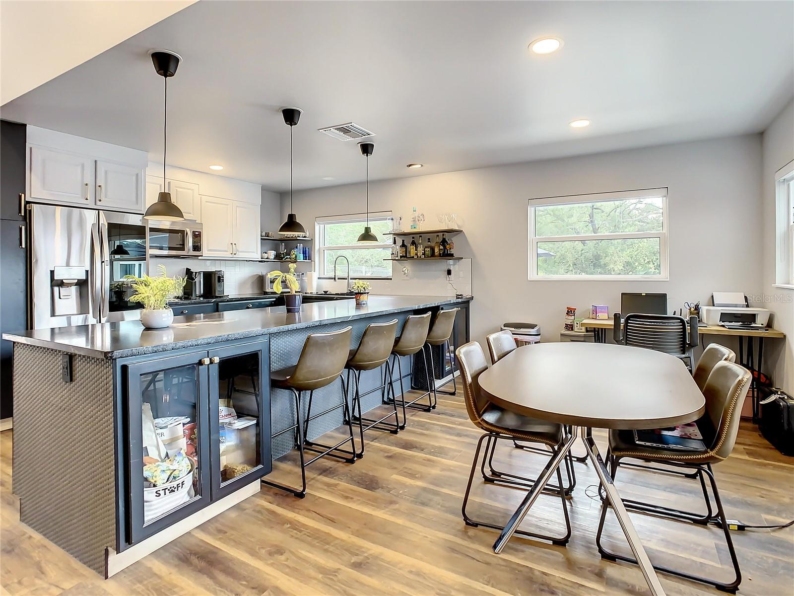 SPANISH TRAILS - Residential Lease