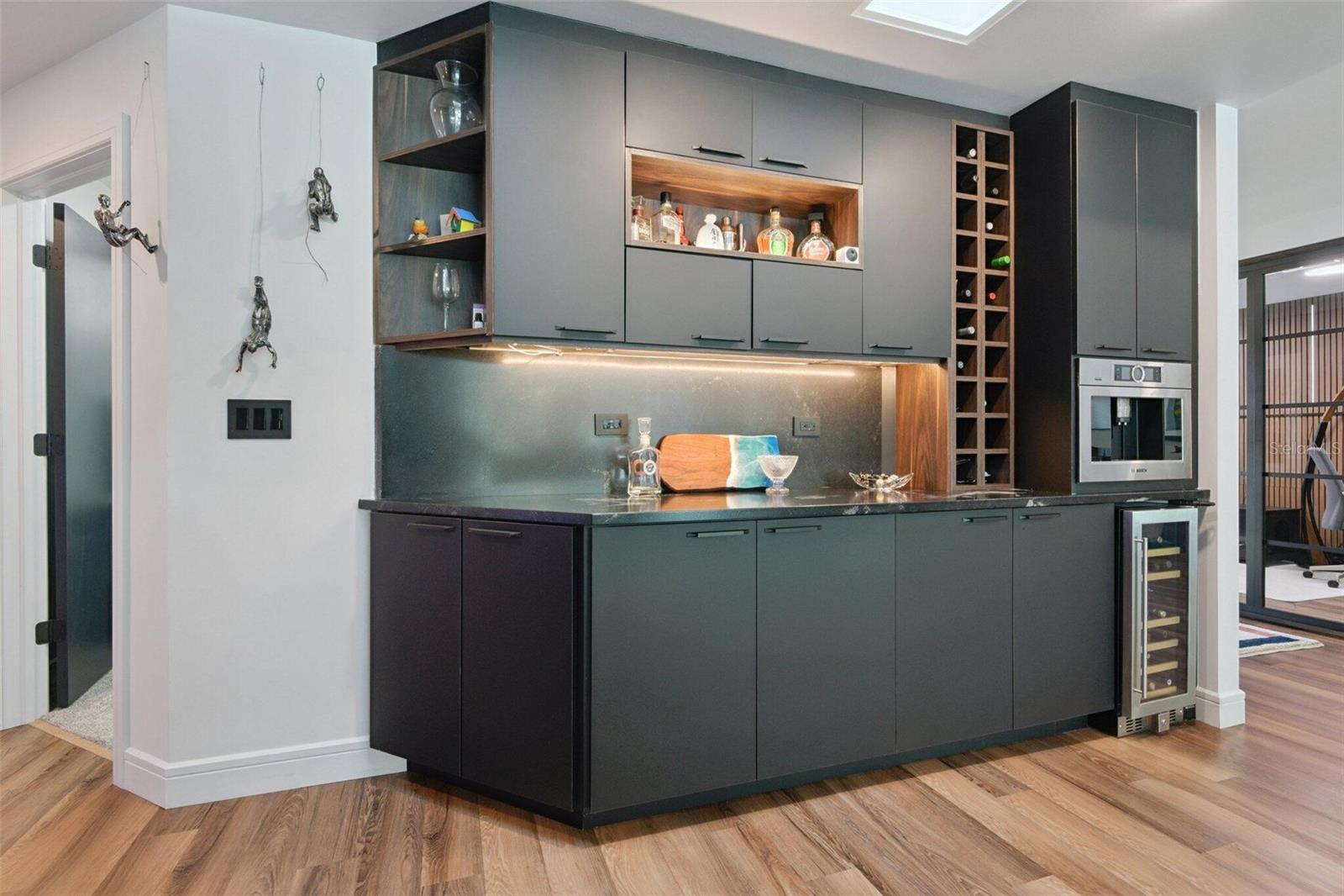 SPANISH TRAILS - Residential Lease