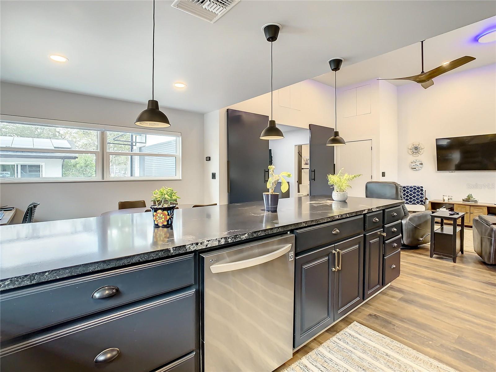 SPANISH TRAILS - Residential Lease