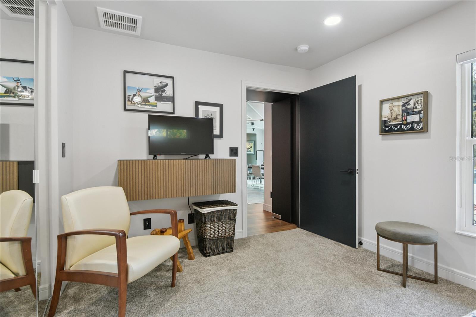 SPANISH TRAILS - Residential Lease