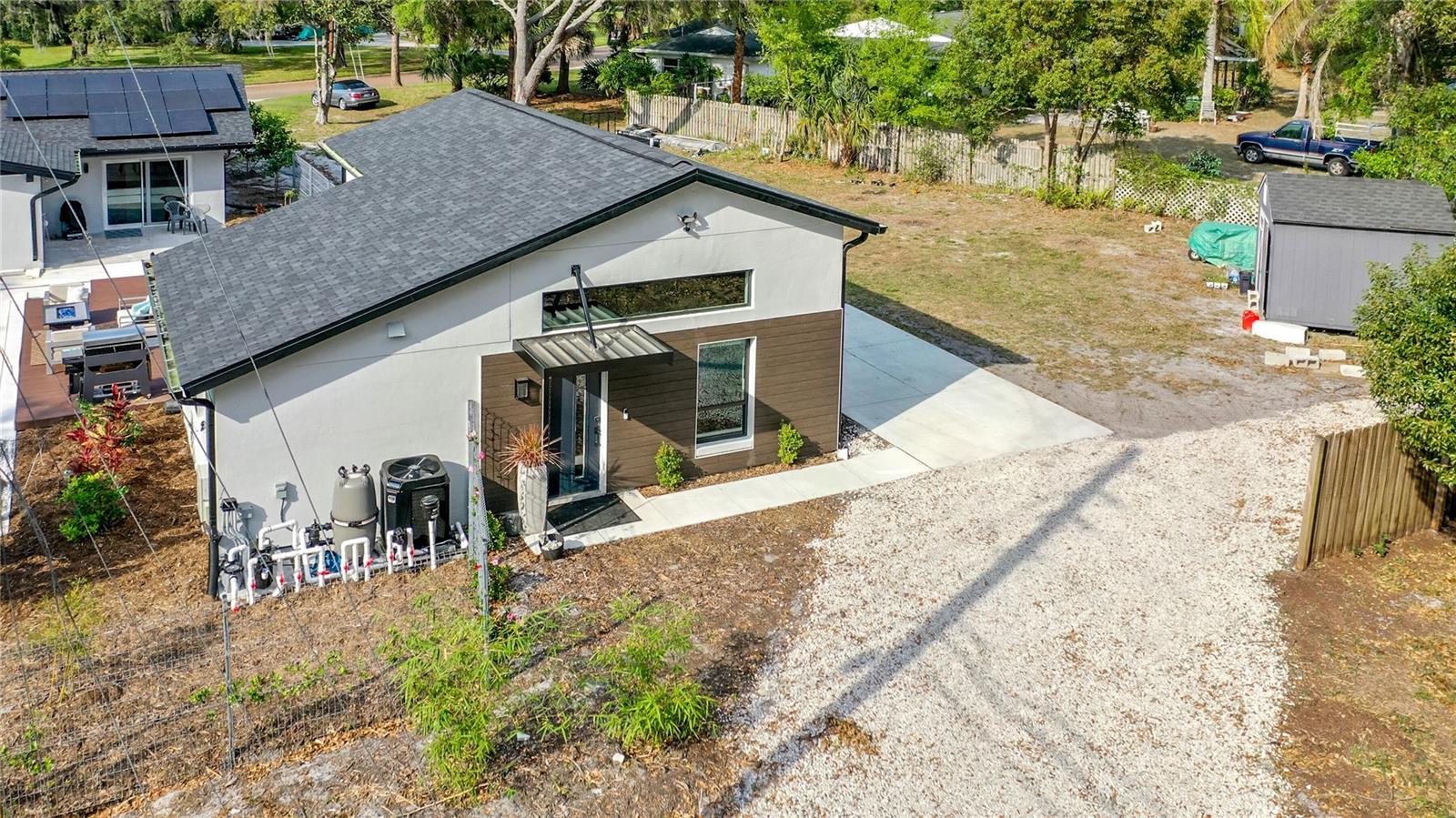 SPANISH TRAILS - Residential Lease