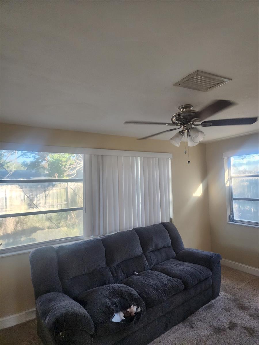 BEACON SQUARE - Residential