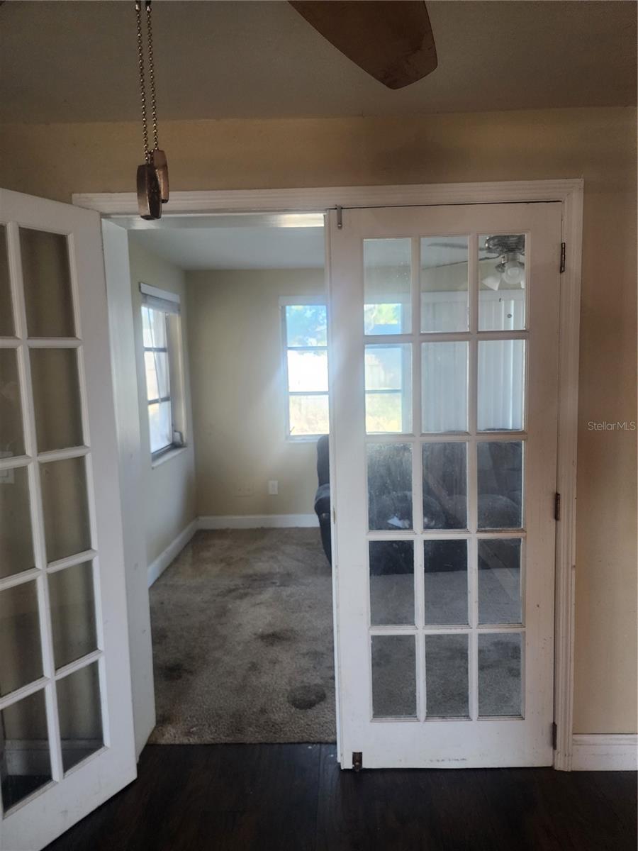 BEACON SQUARE - Residential