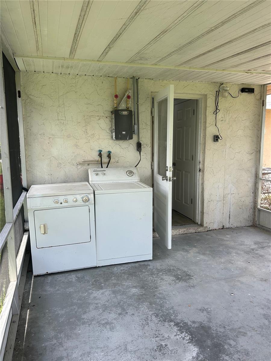 STICKNEY POINT PARK - Residential Lease