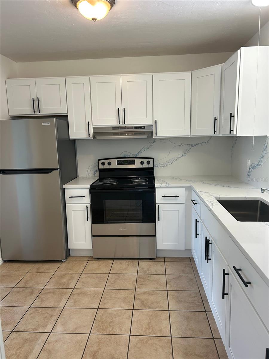 STICKNEY POINT PARK - Residential Lease