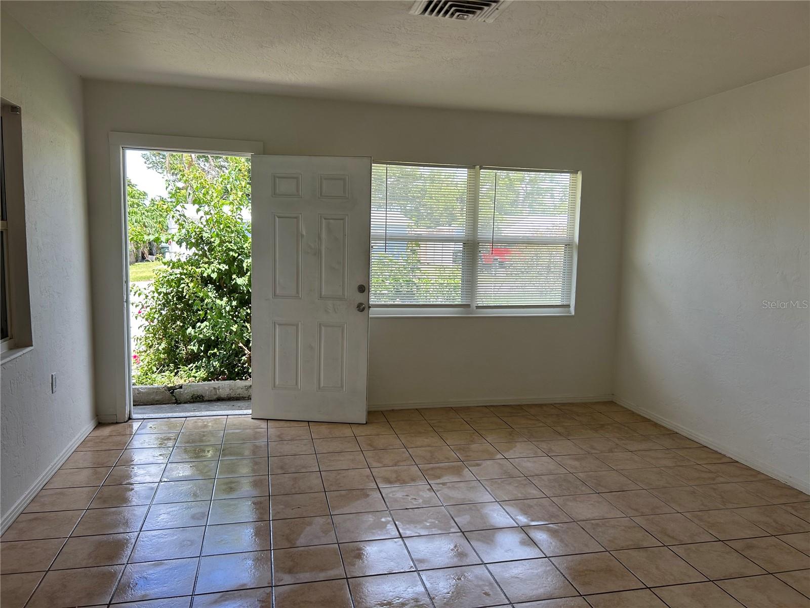 STICKNEY POINT PARK - Residential Lease