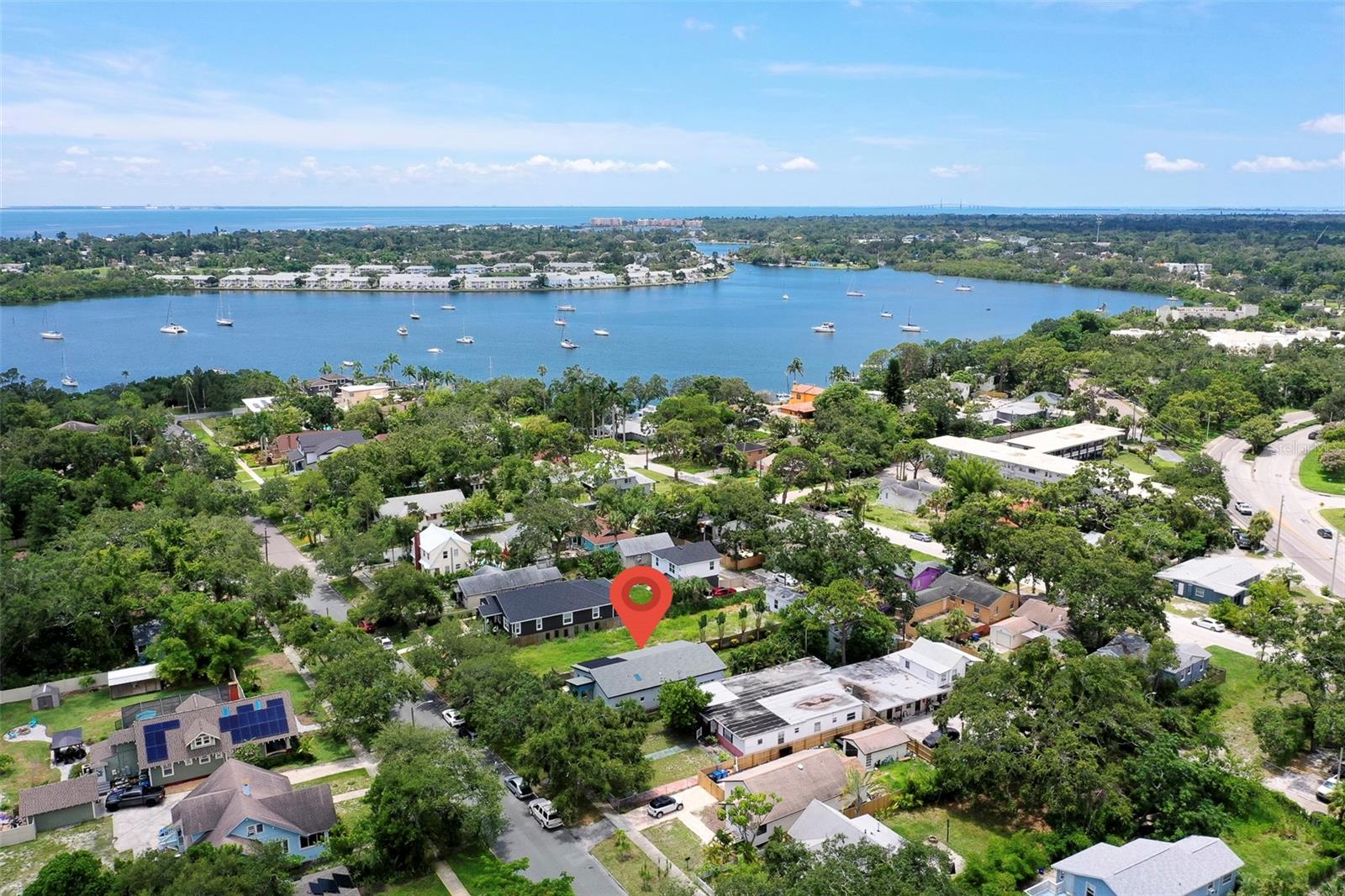 SOUTH SHORE PARK - Residential Income
