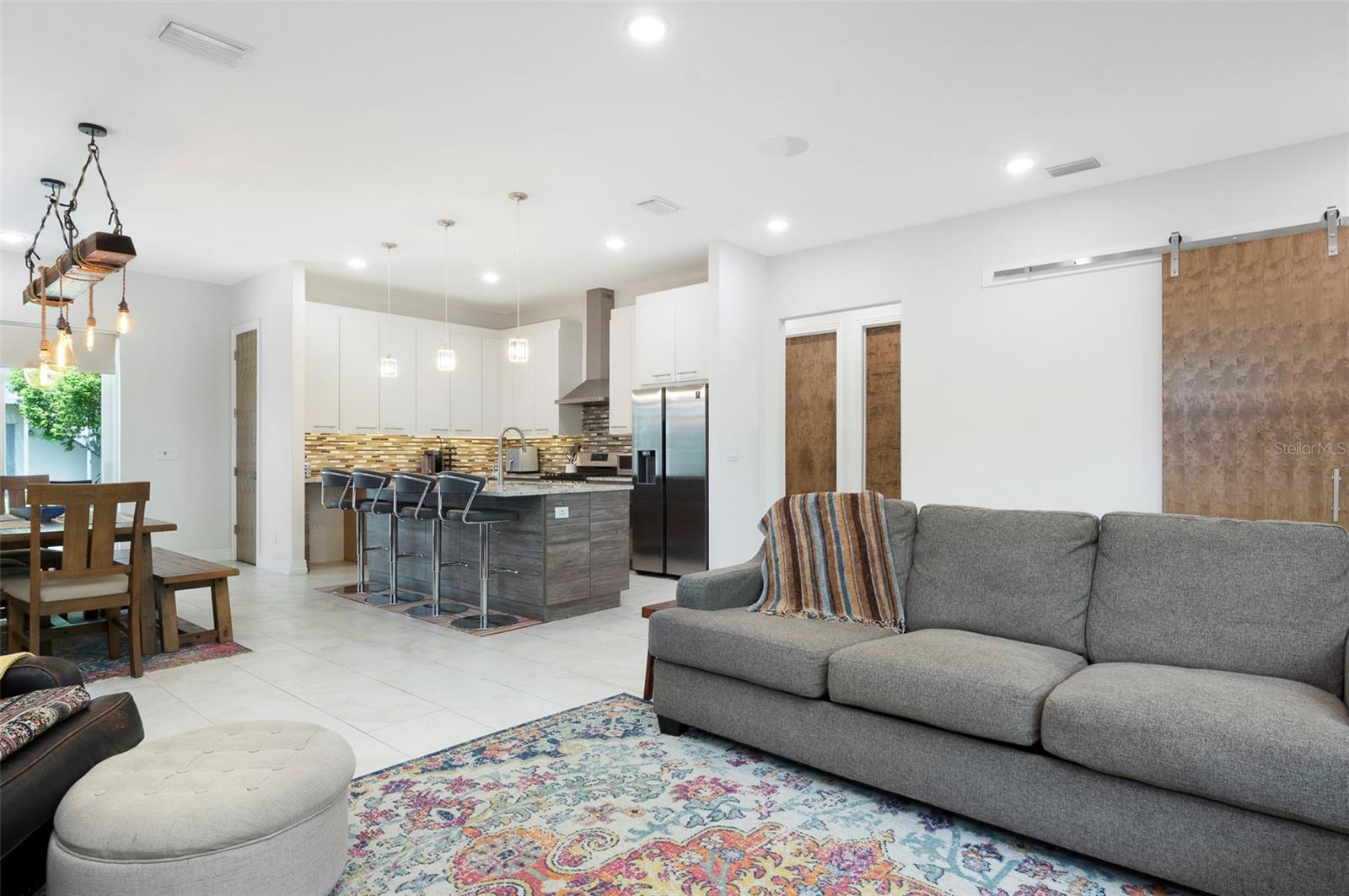 SOUTH SHORE PARK - Residential Income