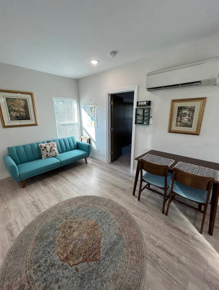 SOUTH SHORE PARK - Residential Income