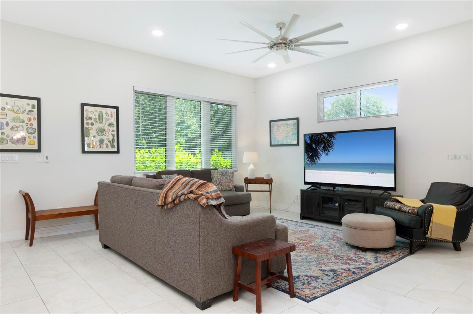 SOUTH SHORE PARK - Residential Income