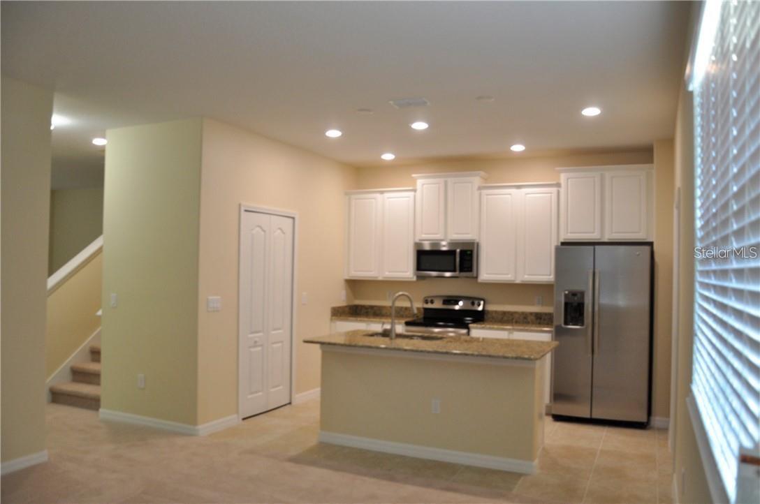WINDERMERE SOUND PH 2 - Residential