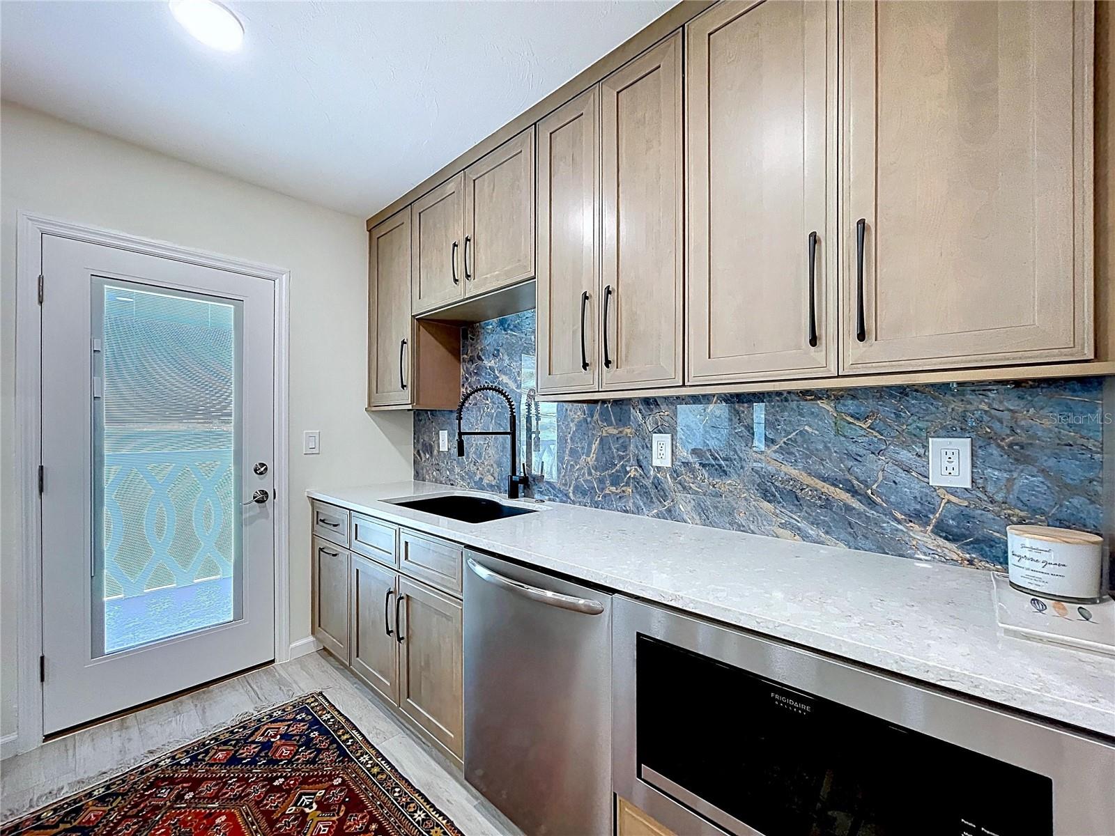 SARASOTA HARBOR - Residential