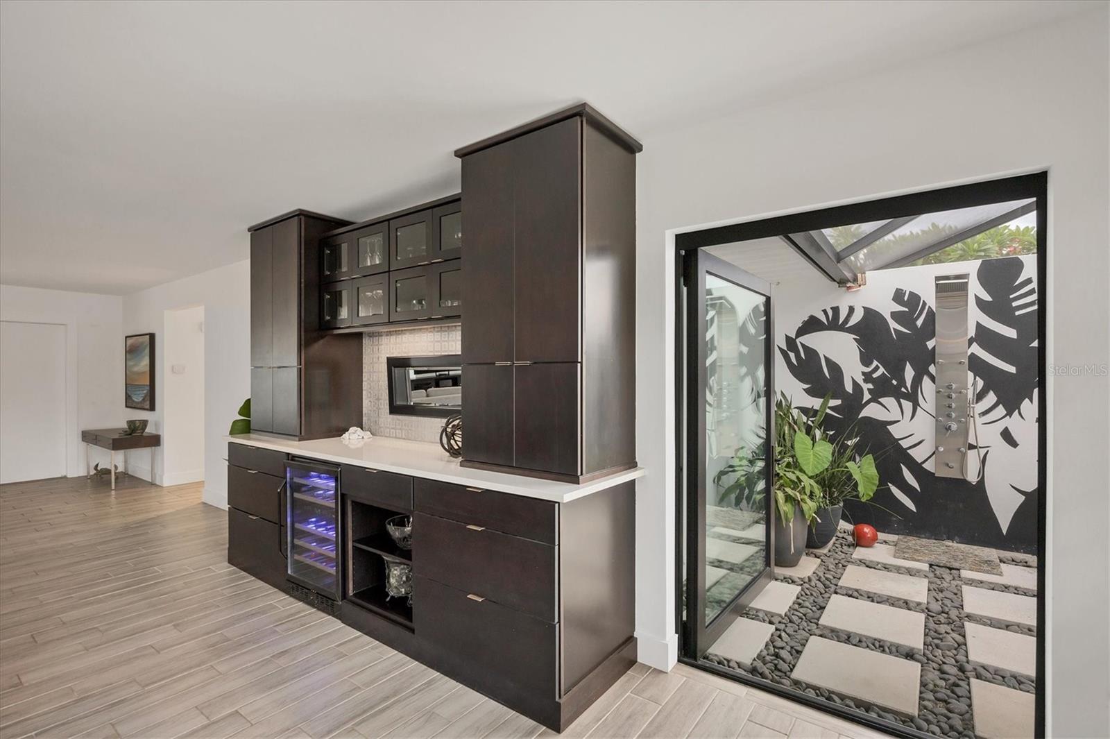 VENICE EAST 5TH ADD - Residential