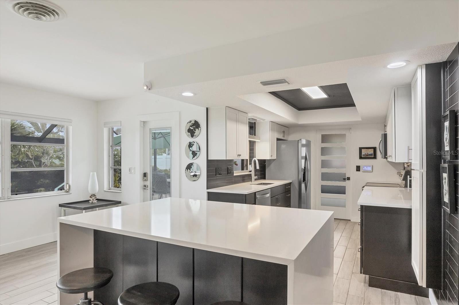 VENICE EAST 5TH ADD - Residential