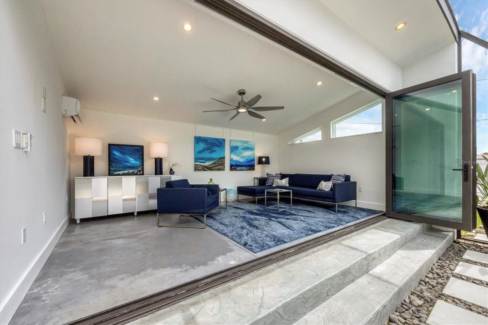 VENICE EAST 5TH ADD - Residential