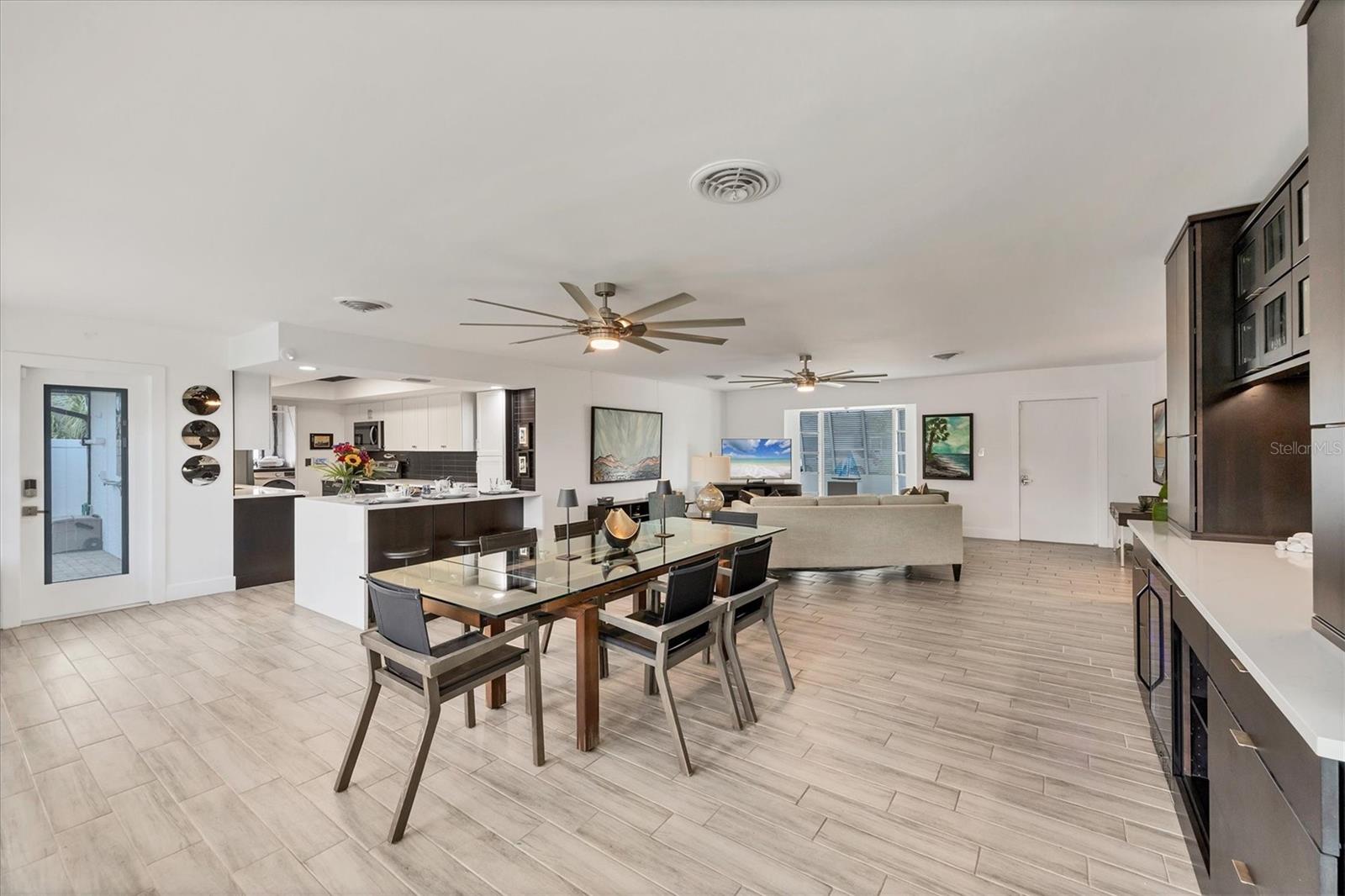 VENICE EAST 5TH ADD - Residential