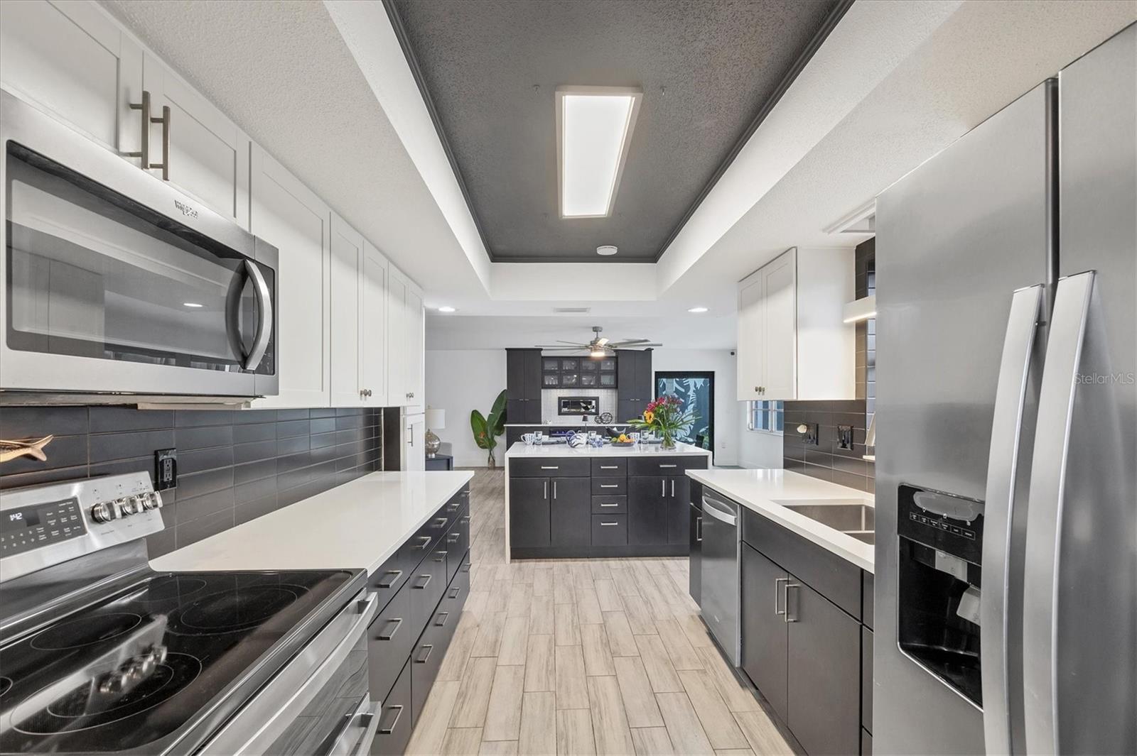 VENICE EAST 5TH ADD - Residential