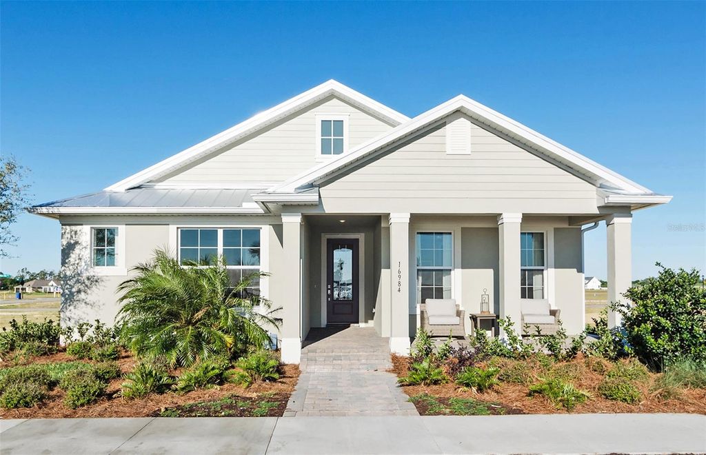 Photo of 7621 Highgrove Avenue, Bradenton, FL 34210 (MLS # TB8396089)