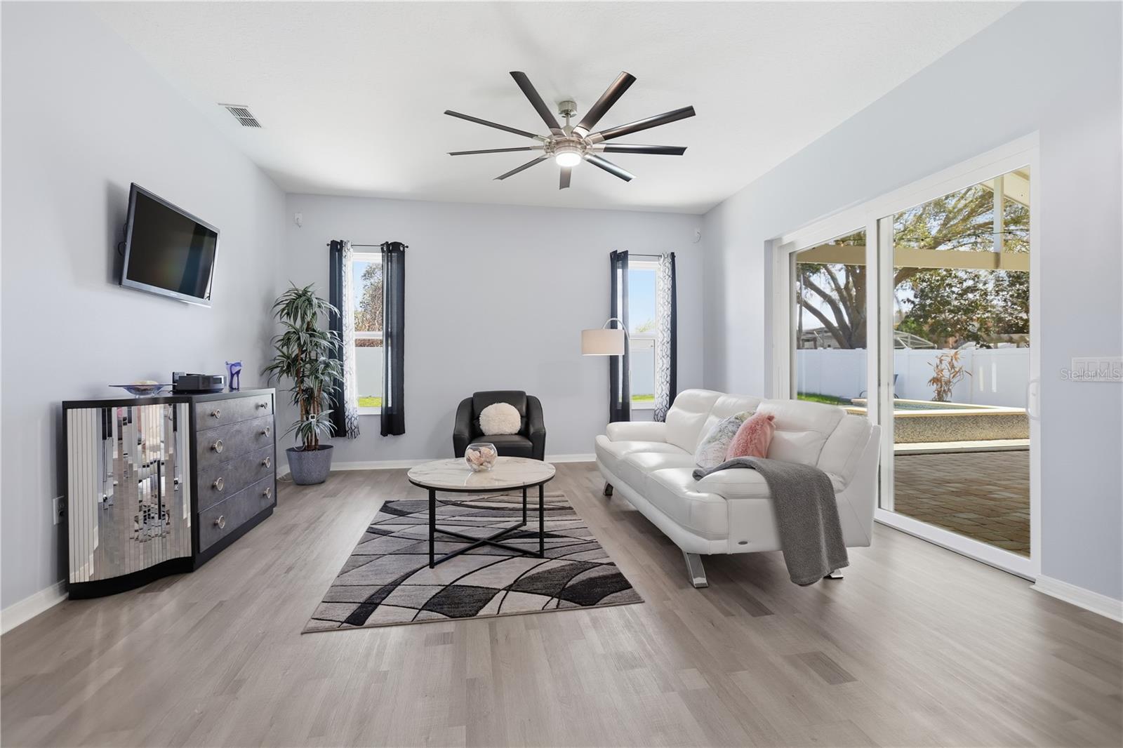 SAXON WOODS UNIT 03-A - Residential