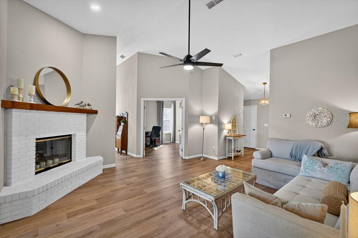 PINE ISLAND PH 01 REP - Residential