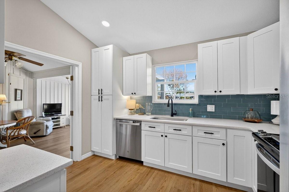 PINE ISLAND PH 01 REP - Residential