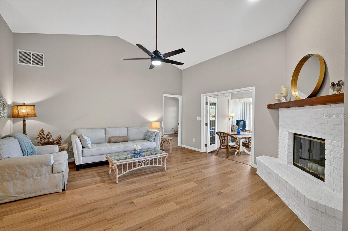 PINE ISLAND PH 01 REP - Residential