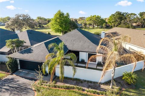Photo of 2539 Sweetwater Country Club Drive, Apopka, FL 32712 (MLS # O6393652)