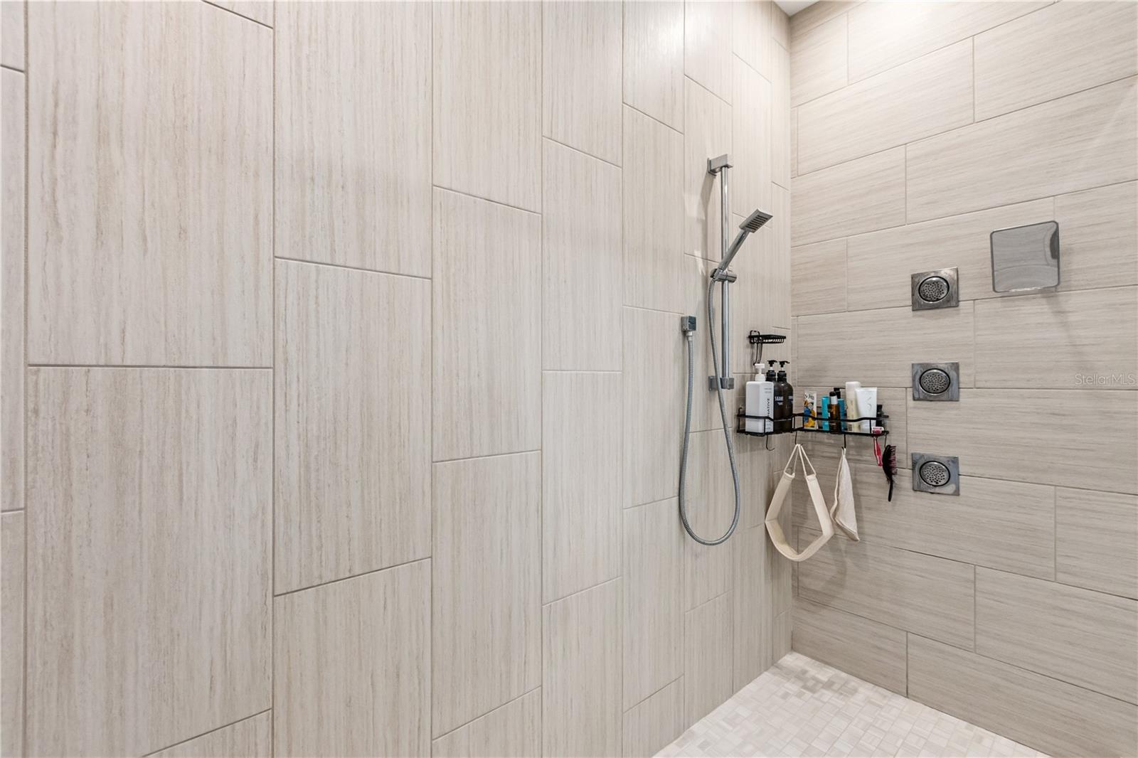 SWEETWATER COUNTRY CLUB - Residential