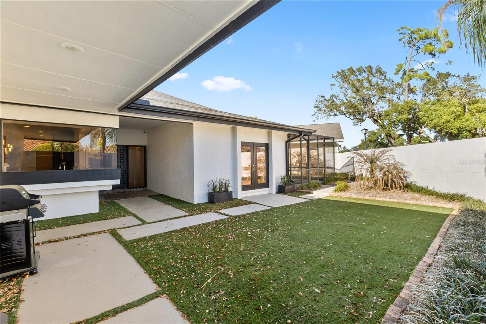 SWEETWATER COUNTRY CLUB - Residential