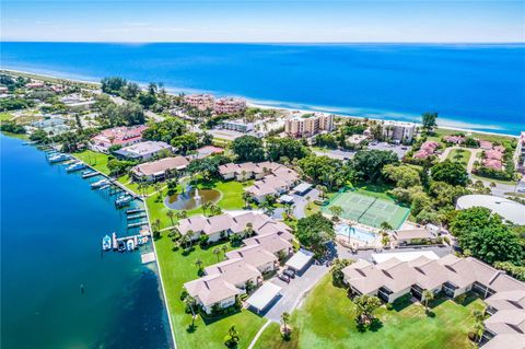 Photo of 4234 Gulf Of Mexico Drive #H1, Longboat Key, FL 34228 (MLS # A4671372)