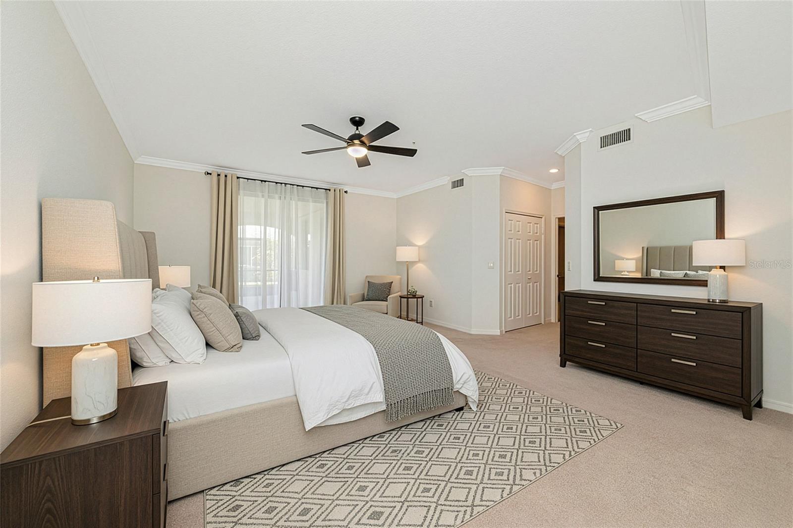 LAKEWOOD NATIONAL GOLF CLUB - Residential