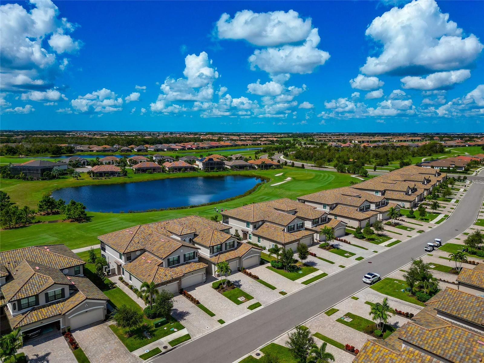 LAKEWOOD NATIONAL GOLF CLUB - Residential