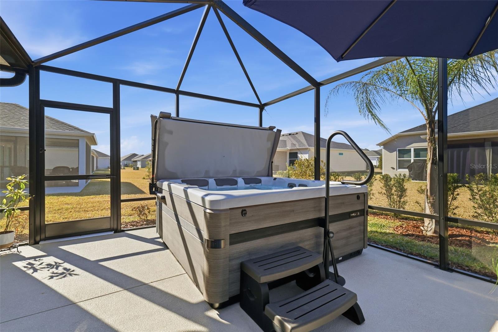 1744 WOELKERS CIRCLE