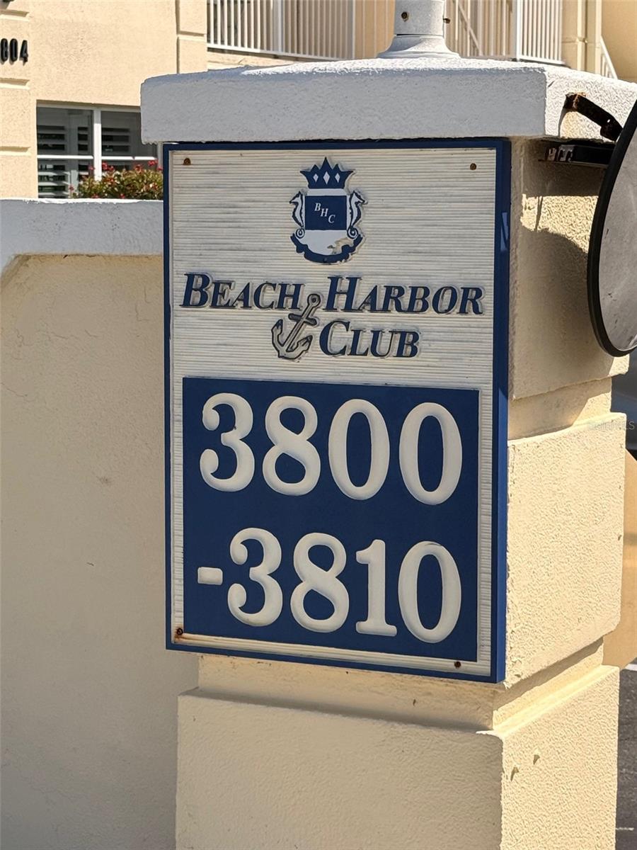 BEACH HARBOR CLUB - Residential