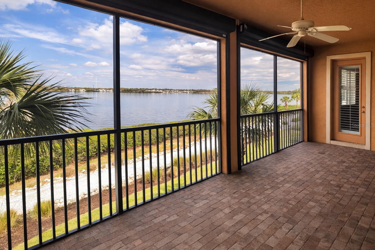 1268 RIVERSCAPE STREET C