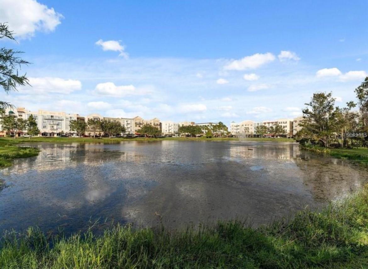 LIVE/WORK UNS/UPTOWN AVALON - Residential Lease