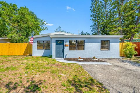 217 EMERALD LANE LARGO FL 33771