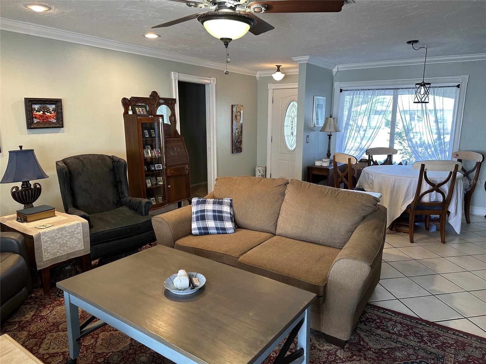 1805 SPRINGWOOD DRIVE