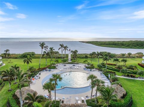 A home in MARCO ISLAND