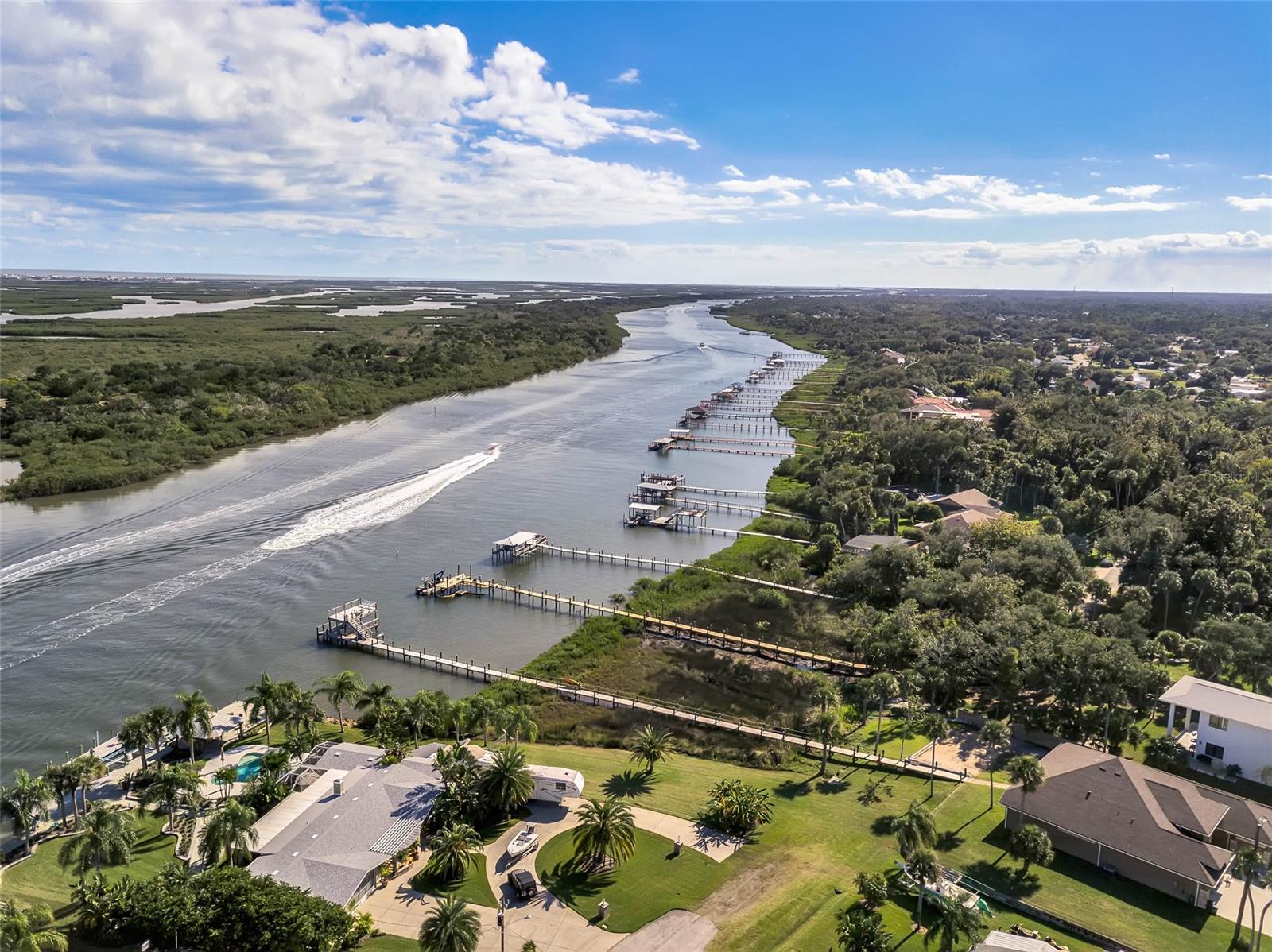 Florida Shores 01 - Residential