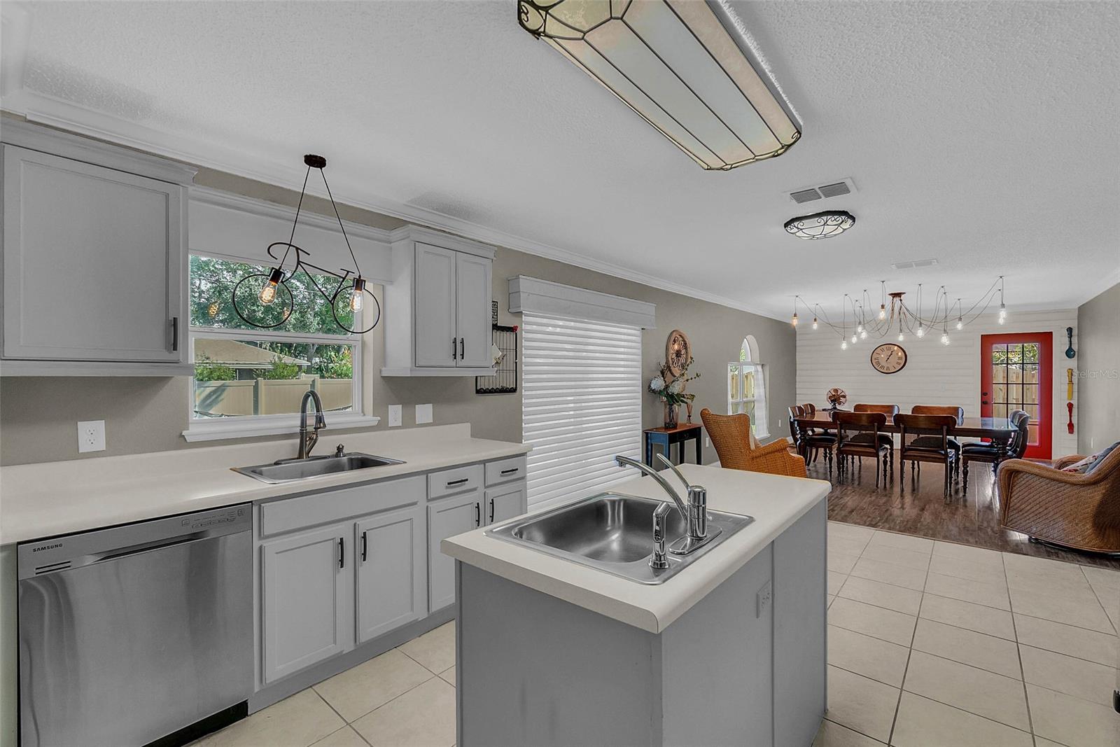 Florida Shores 01 - Residential