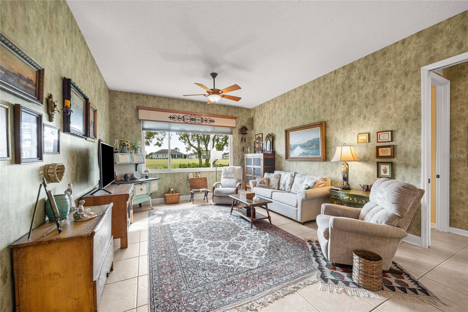 OCALA PALMS - Residential