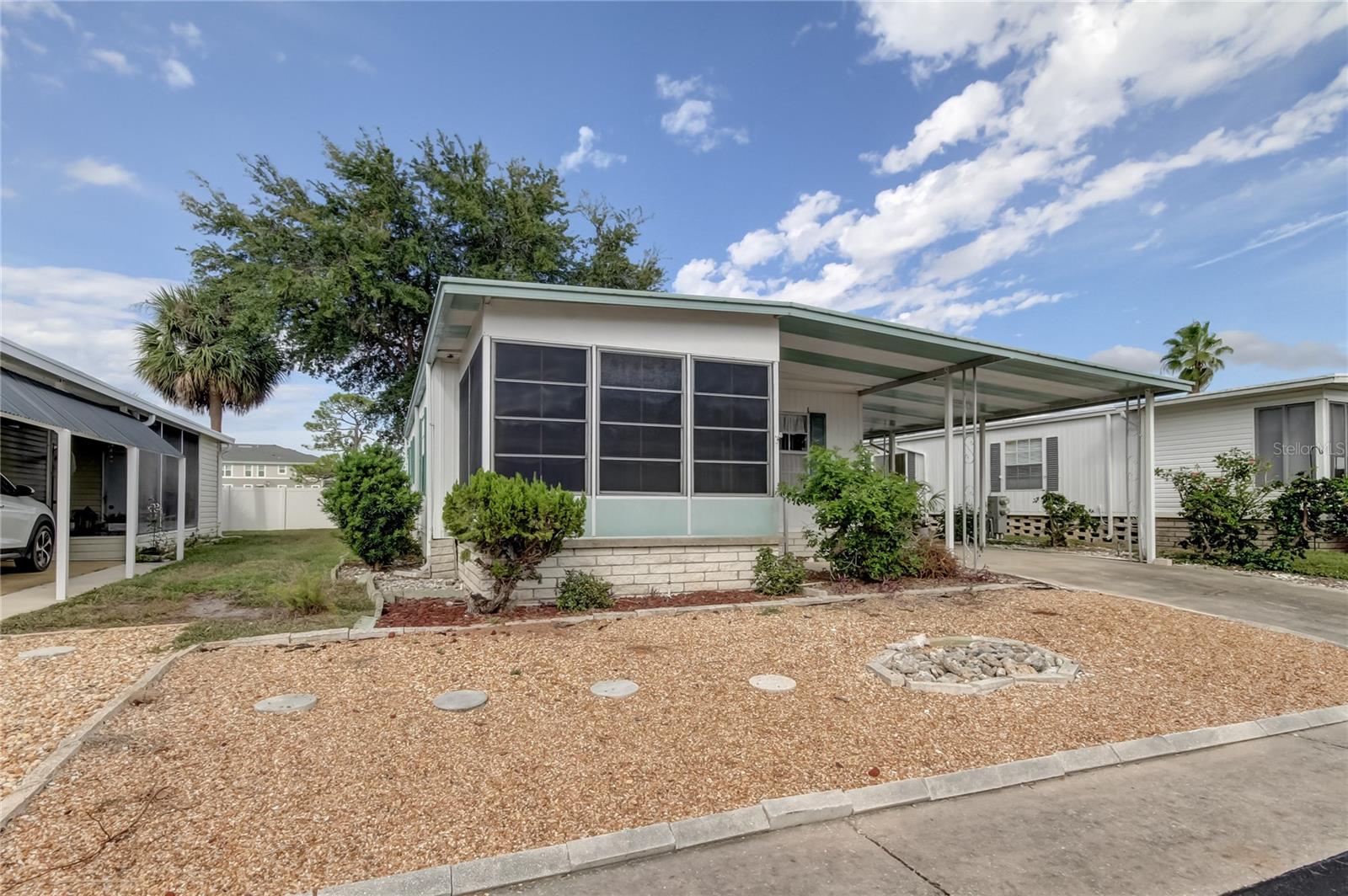 STONEHEDGE ON THE HILL M/H PARK CO-OP UNREC - Residential