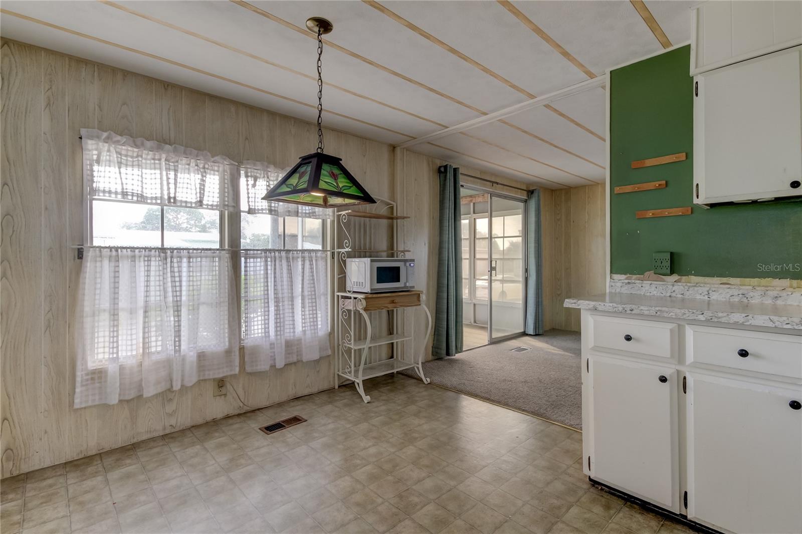 STONEHEDGE ON THE HILL M/H PARK CO-OP UNREC - Residential