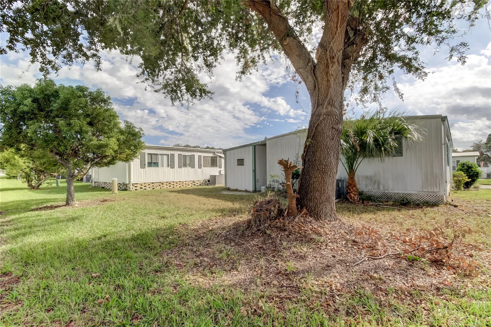 STONEHEDGE ON THE HILL M/H PARK CO-OP UNREC - Residential