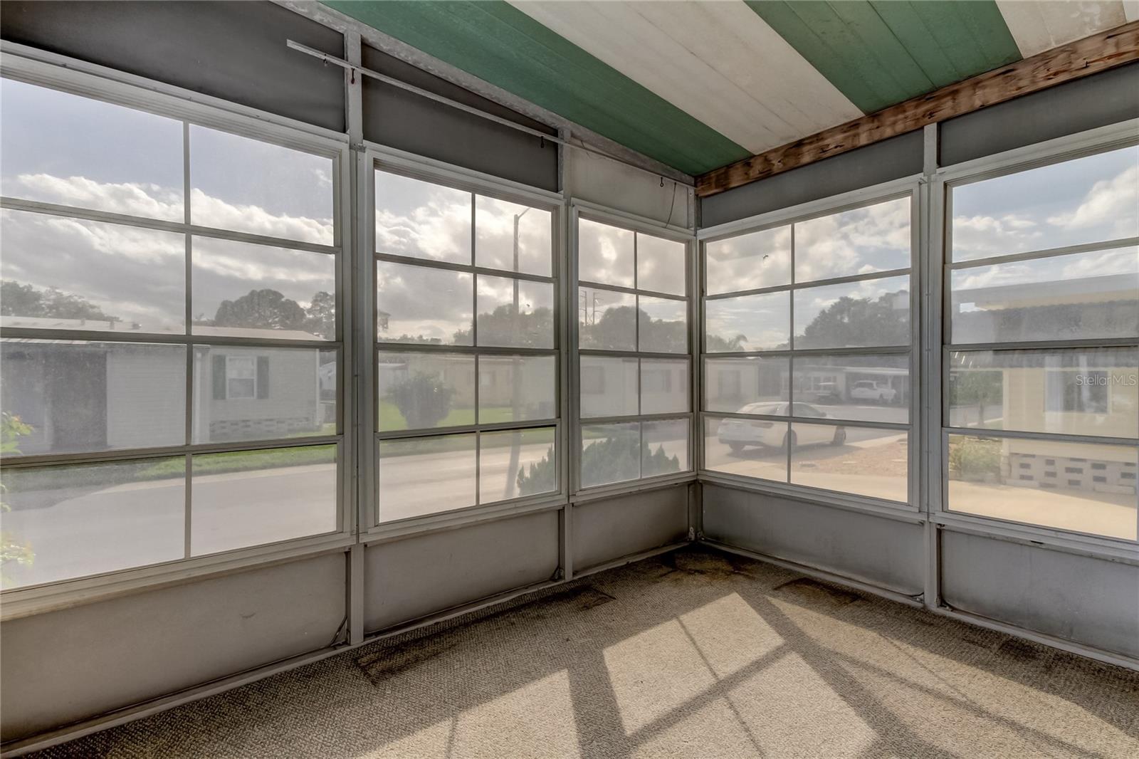 STONEHEDGE ON THE HILL M/H PARK CO-OP UNREC - Residential