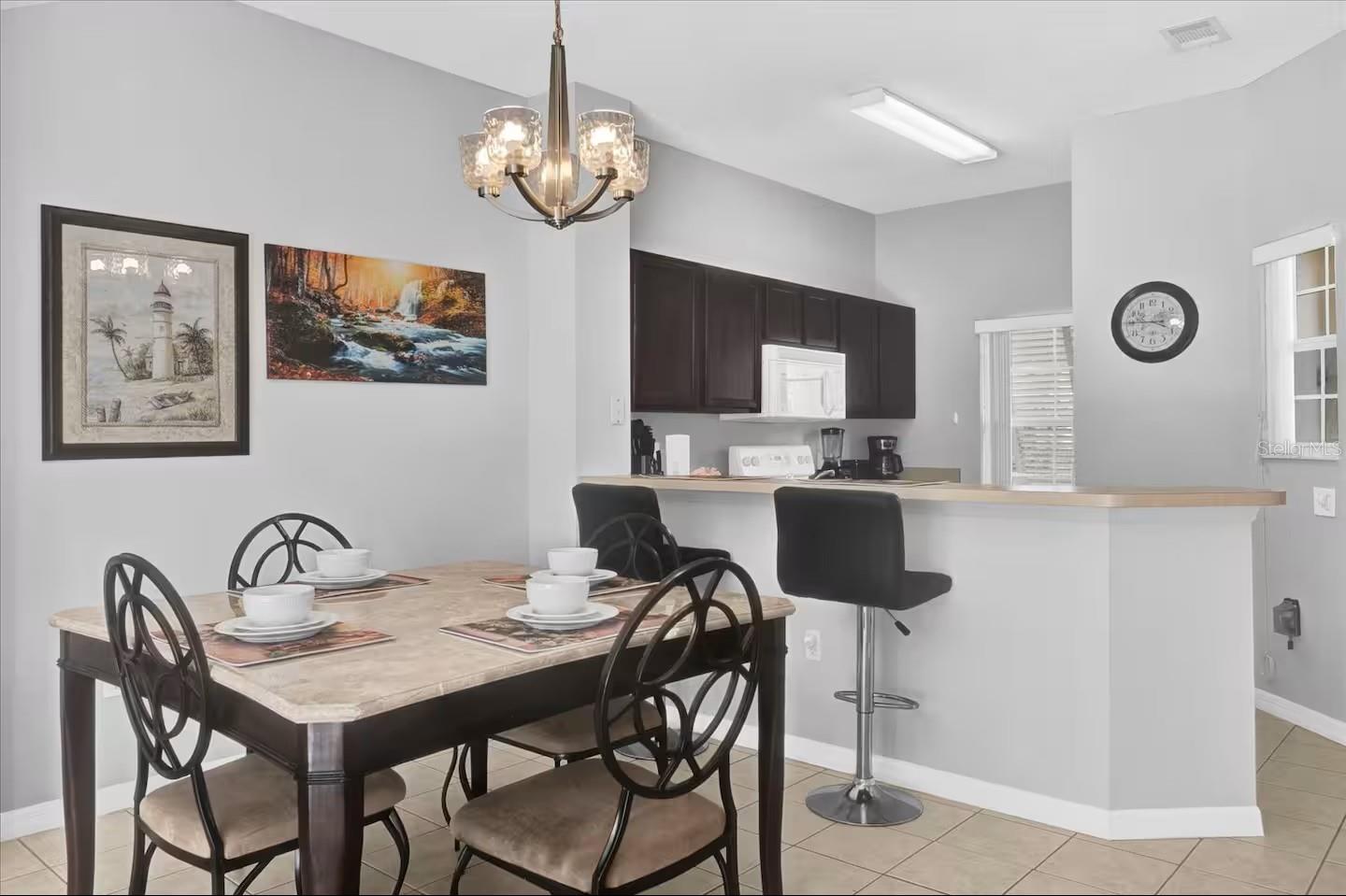 8515 CRYSTAL COVE LOOP