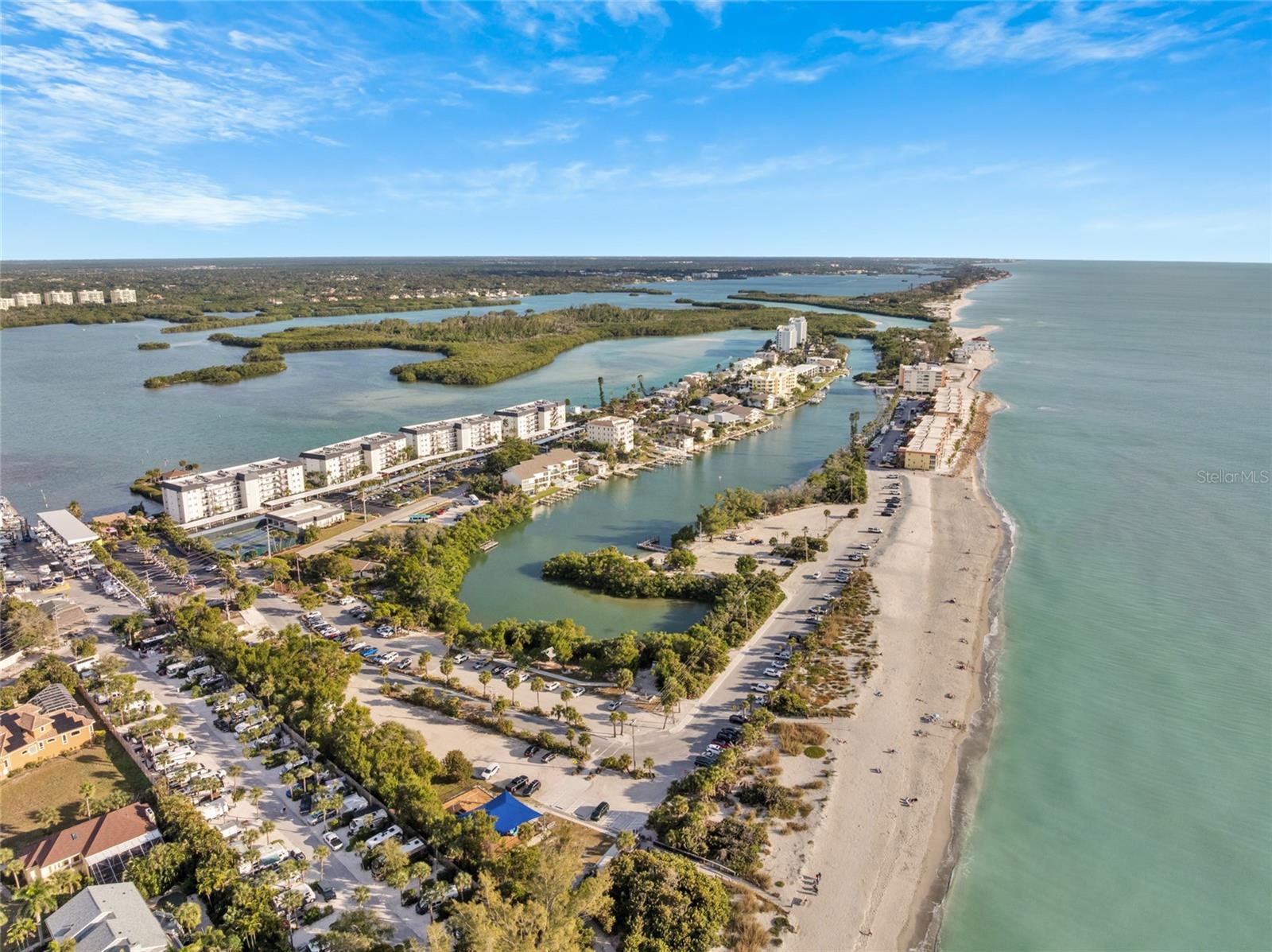 CASTAWAY COVE - Residential